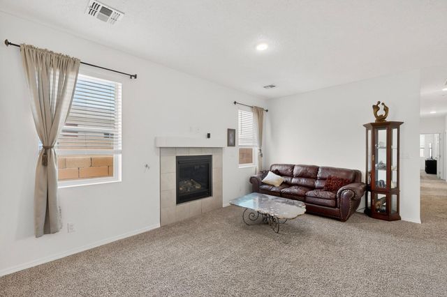 4758 Grizzly Peak Road NE, Rio Rancho, NM 87144