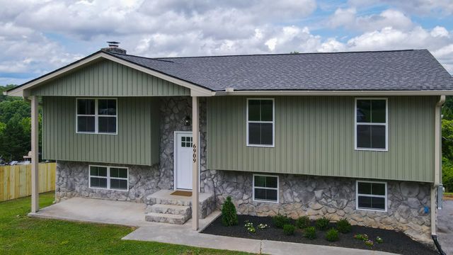 6909 Sandy Cove Drive, Harrison, TN 37341