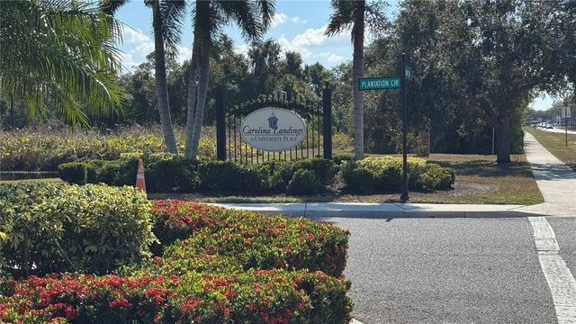 7729 PLANTATION CIRCLE, University Park, FL 34201