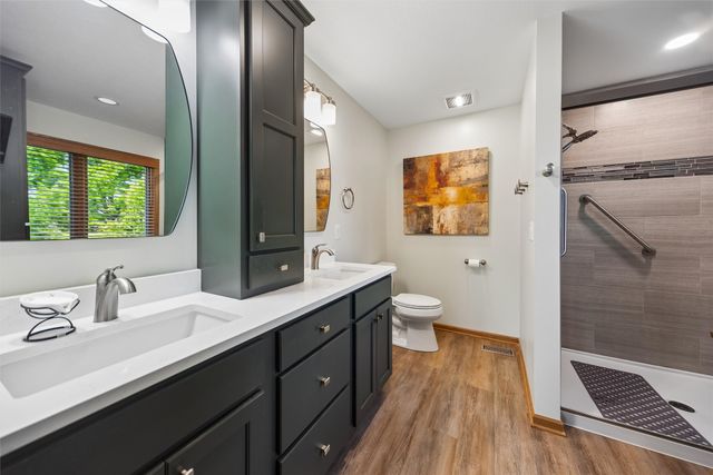 1405 NE Trilein Drive, Ankeny, IA 50021