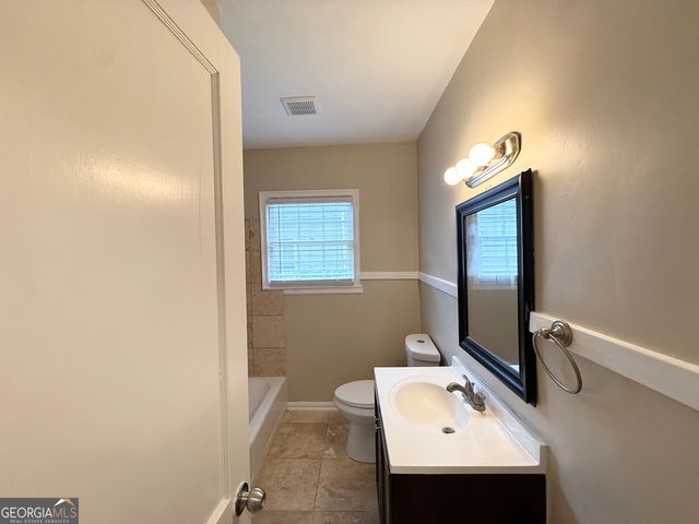 2487 Sylvan Road, East Point, GA 30344