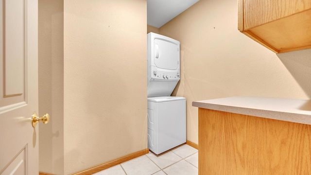 2440 Carmen AVENUE, Sheboygan, WI 53081