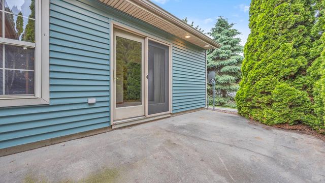 2440 Carmen AVENUE, Sheboygan, WI 53081