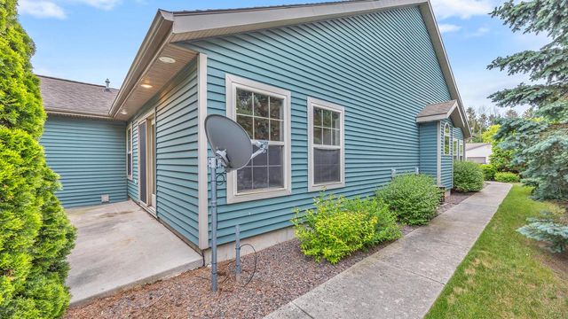 2440 Carmen AVENUE, Sheboygan, WI 53081