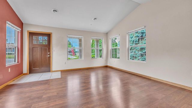 2440 Carmen AVENUE, Sheboygan, WI 53081