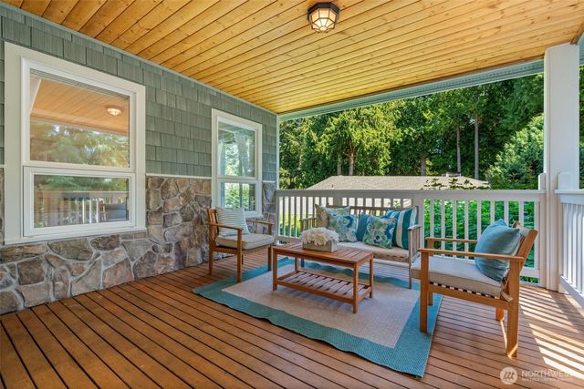 5636 Old Stump Drive NW, Gig Harbor, WA 98332