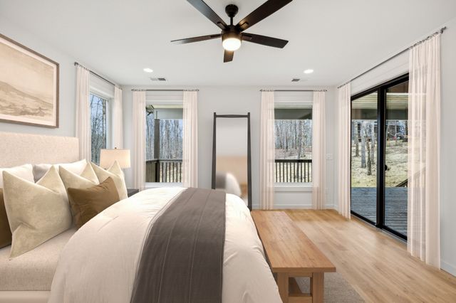 6384 Old Natchez Trce, Santa Fe, TN 38482