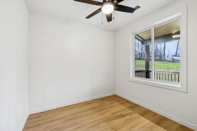 6384 Old Natchez Trce, Santa Fe, TN 38482