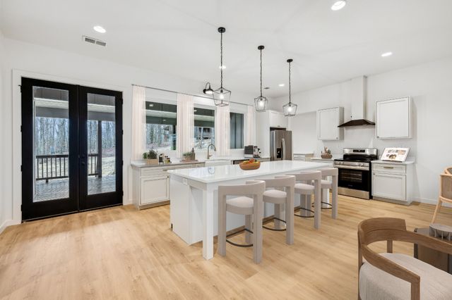 6384 Old Natchez Trce, Santa Fe, TN 38482