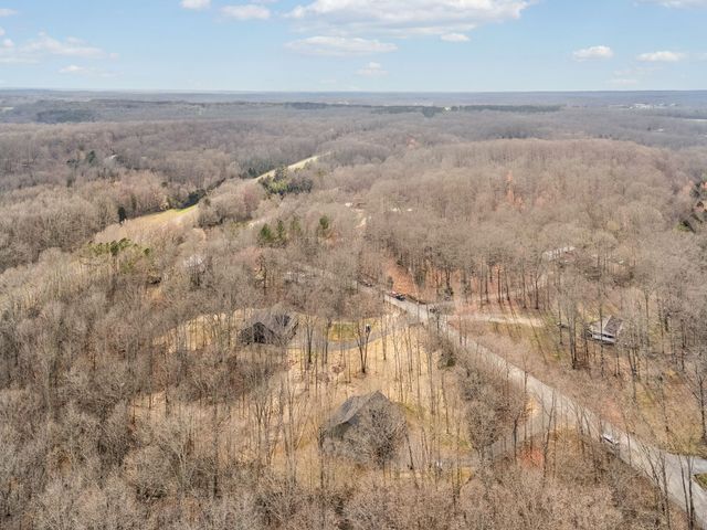 6384 Old Natchez Trce, Santa Fe, TN 38482