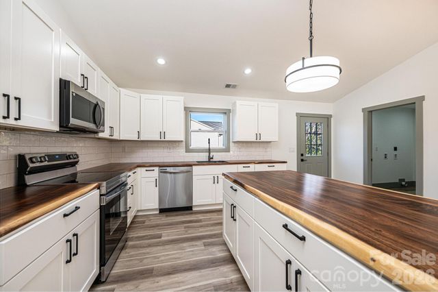 2552 Icard School Road, Connelly Springs, NC 28612