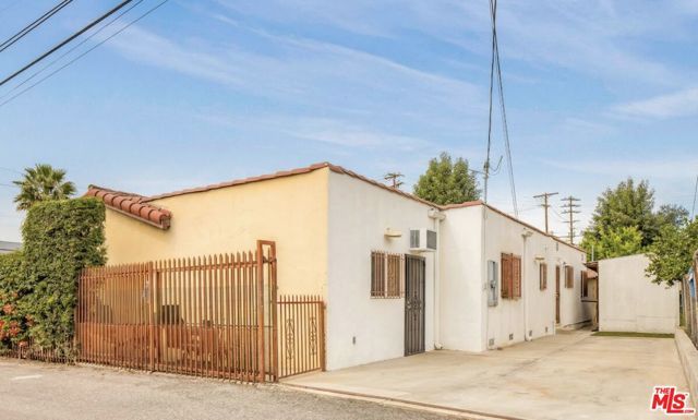 121 N Avenue 59, Los Angeles, CA 90042