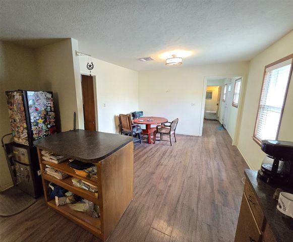 106 Buckhorn Trail, Valley Mills, TX 76689