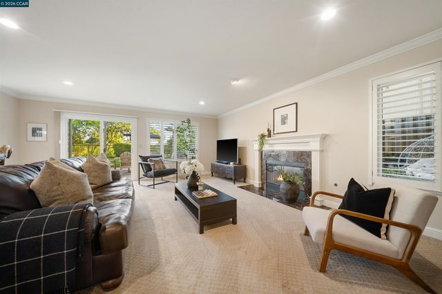 810 Buckingham Place, Danville, CA 94506