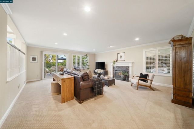 810 Buckingham Place, Danville, CA 94506