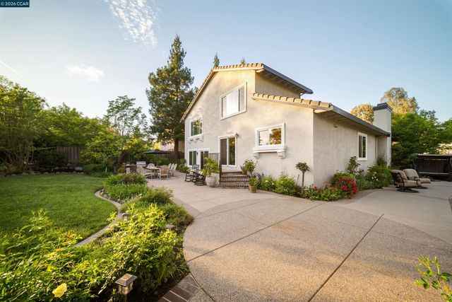 810 Buckingham Place, Danville, CA 94506