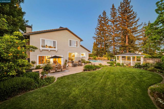 810 Buckingham Place, Danville, CA 94506