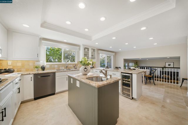 810 Buckingham Place, Danville, CA 94506