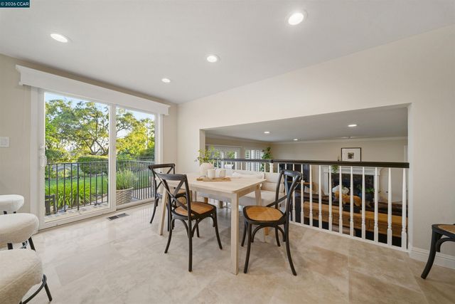 810 Buckingham Place, Danville, CA 94506