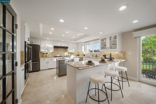 810 Buckingham Place, Danville, CA 94506