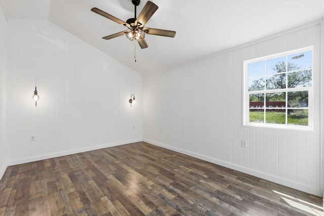 219 Cumberland Trail, Bridgeport, TX 76426