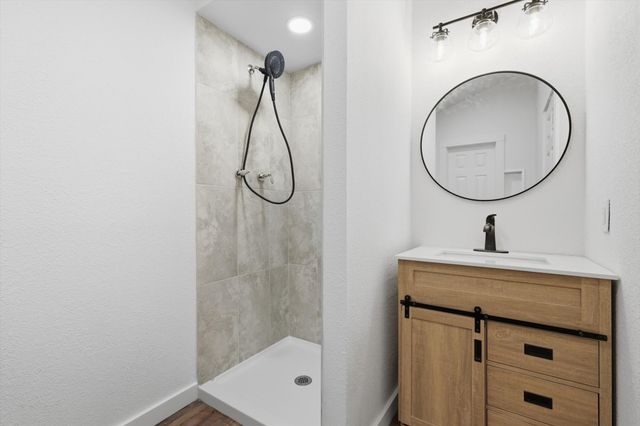 219 Cumberland Trail, Bridgeport, TX 76426