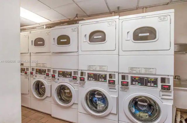 255 W 24th St 542, Miami Beach, FL 33140