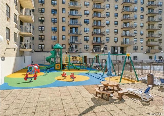 1085 Warburton Avenue 120, Yonkers, NY 10701