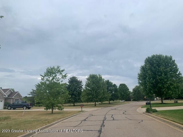 2848 Trillium Creek Way, St. Johns, MI 48879