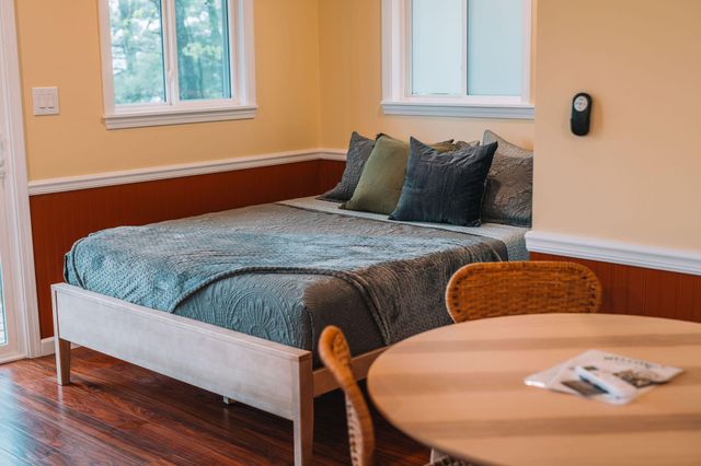 242 Cave Holw Road, Campton, KY 41301