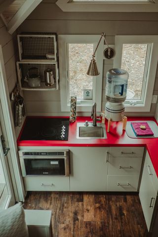 242 Cave Holw Road, Campton, KY 41301