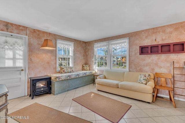 488 Mohawk Drive, Brick, NJ 08723