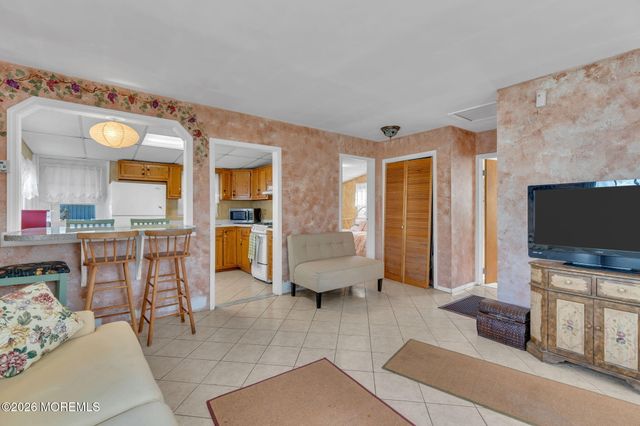488 Mohawk Drive, Brick, NJ 08723