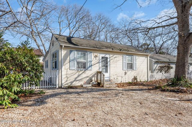 488 Mohawk Drive, Brick, NJ 08723