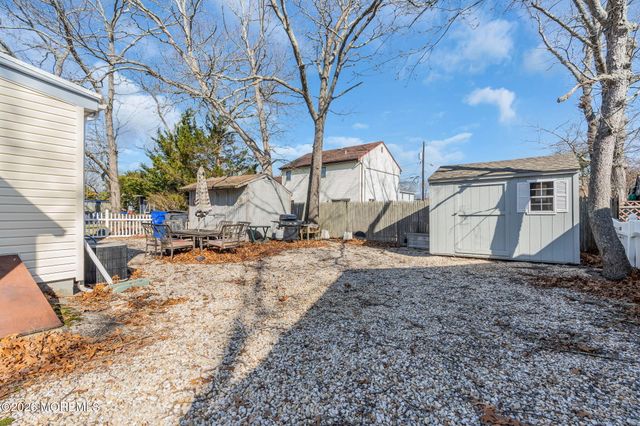 488 Mohawk Drive, Brick, NJ 08723