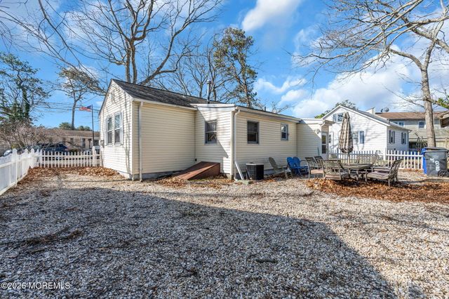 488 Mohawk Drive, Brick, NJ 08723