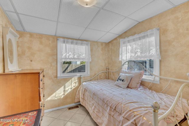 488 Mohawk Drive, Brick, NJ 08723