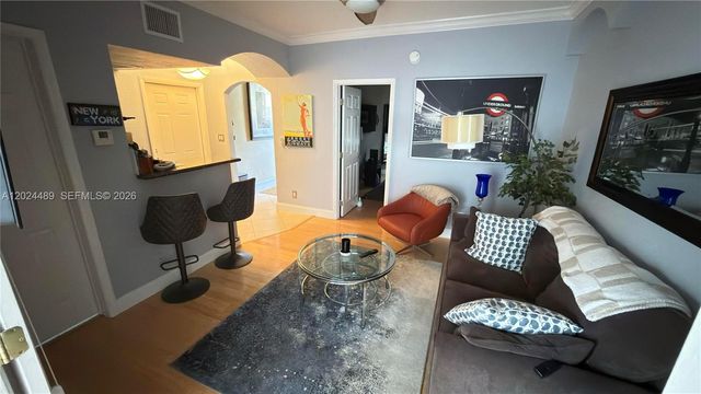 401 NE 16th Ave 2, Fort Lauderdale, FL 33301
