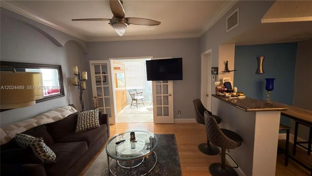 401 NE 16th Ave 2, Fort Lauderdale, FL 33301