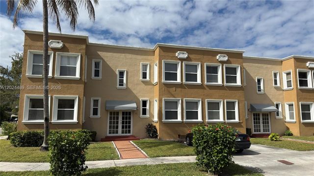 401 NE 16th Ave 2, Fort Lauderdale, FL 33301