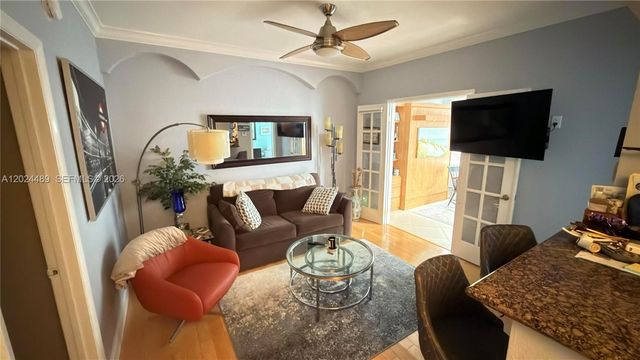 401 NE 16th Ave 2, Fort Lauderdale, FL 33301