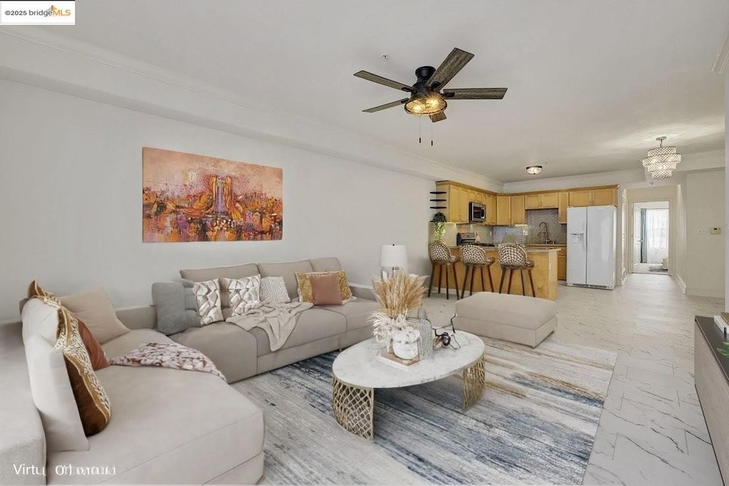 1515 14th AVE 302, Oakland, CA 94606