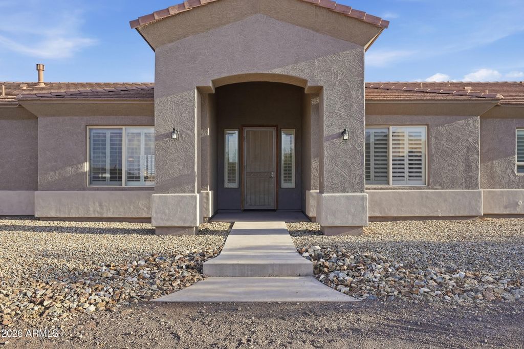 28920 N 201ST Avenue, Wittmann, AZ 85361 — photo 2