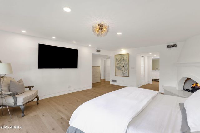 6954 E CABALLO Drive, Paradise Valley, AZ 85253