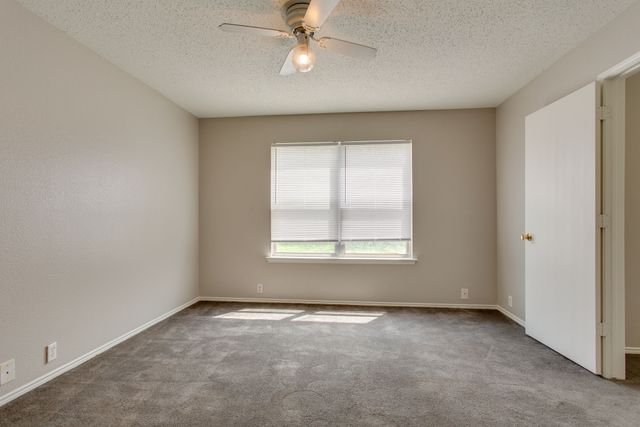 3141 Briary Trace Court, Denton, TX 76210