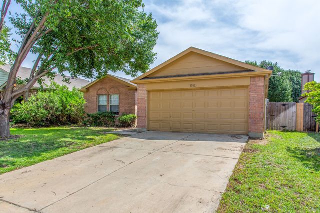 3141 Briary Trace Court, Denton, TX 76210