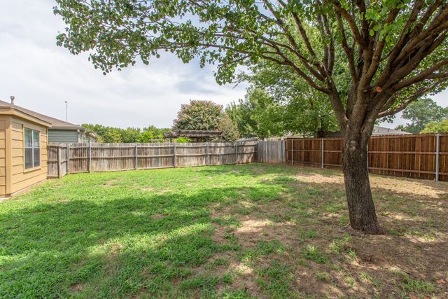 3141 Briary Trace Court, Denton, TX 76210