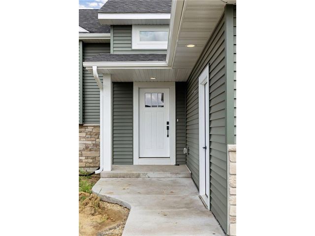 199 Wood Duck Lane, Baldwin, WI 54002