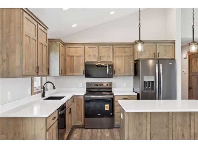 199 Wood Duck Lane, Baldwin, WI 54002