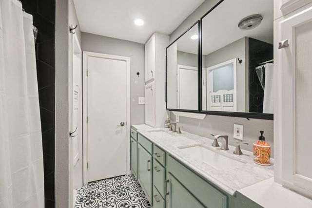 5 Woodlands Court, Trophy Club, TX 76262